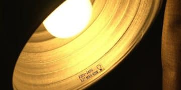 The Vinyl Revolution: Why Records Are Making a Comeback - Cover Image