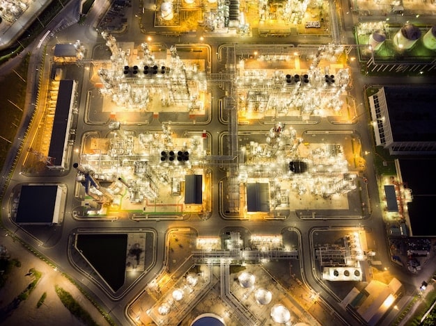 Commercial Real Estate Downturn: Opportunities Amidst 10% Value Drop