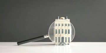 New US Corporate Tax Regulations: 2025 Business Growth Impact - Cover Image